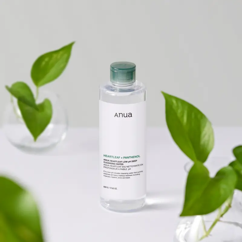 Eau nettoyante en profondeur Anua Heartleaf 87 à faible pH 500 g