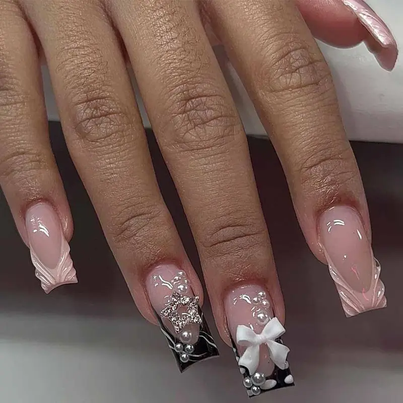 Foccna Ongles Adhésifs Rose Moyen-Long avec pavés et perles – 24 pièces