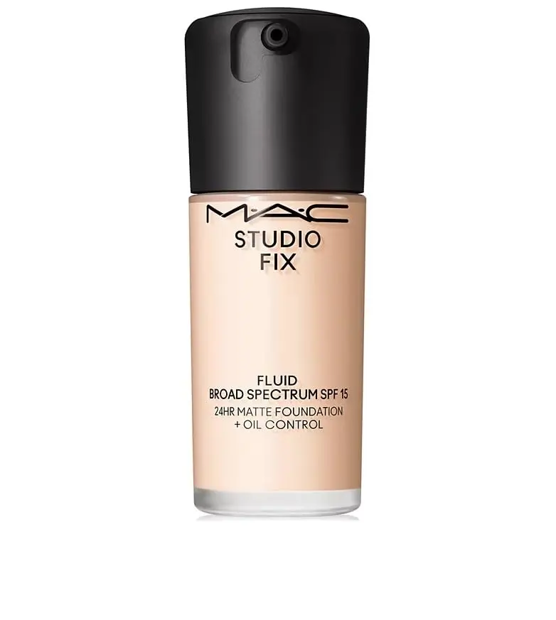 Fond de teint MAC Studio Fix Fluid SPF 15 – Mat durable 24 h + contrôle huile, NW5, 30 ml