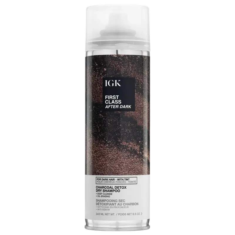 IGK Première Classe Après-Nuit Charbon Shampooing Sec pour Cheveux Foncés | Teinte Brun Clair, Sans Résidu Blanc | Nettoyage en Profondeur et Absorption d’Huile | 6,5 oz