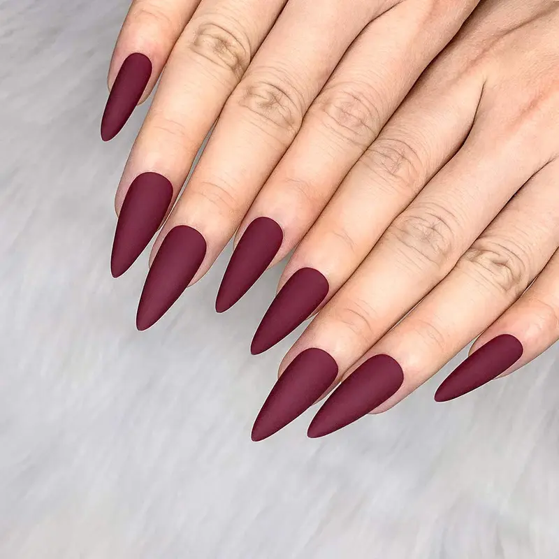Morily 24pcs Ongles Faux Matte Rouge Vin – Prets-a-poser, Forme Stiletto Almond