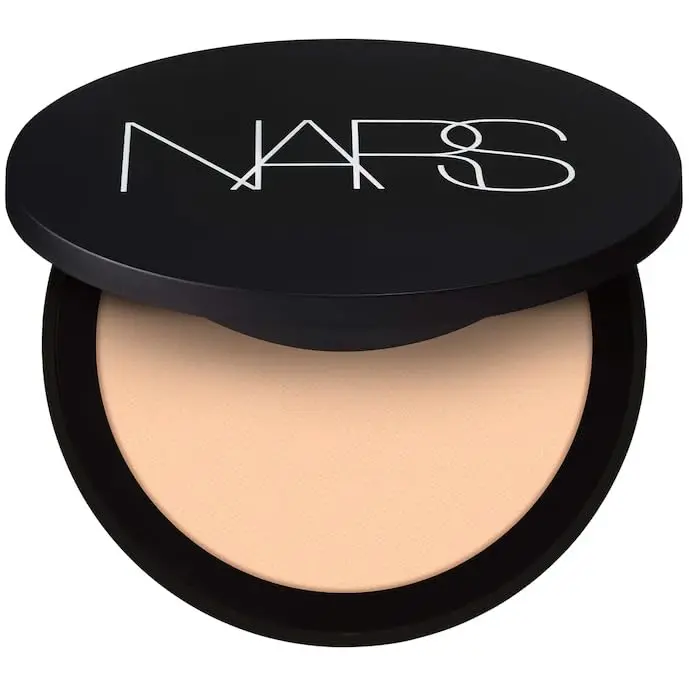 NARS Soft Matte Advanced Perfecting Powder Creek – Poudre compacte qui floute et fixe le maquillage (0,31 oz/9 g)