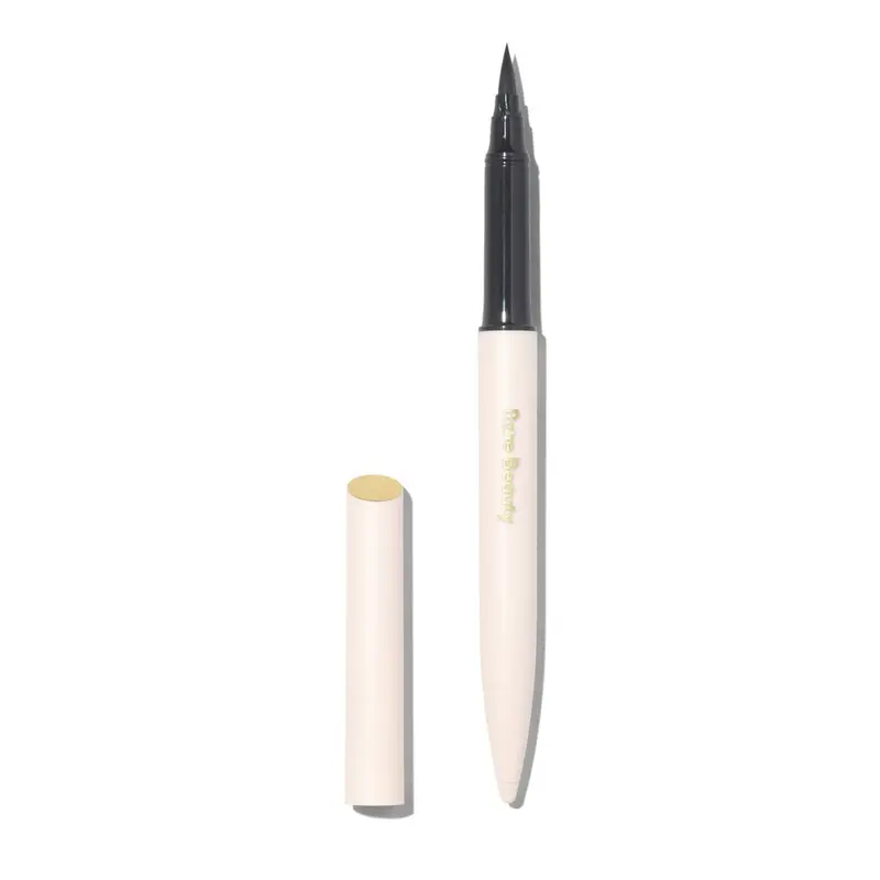 Rare Beauty Perfect Strokes Matte Trait Liquide pour les Yeux – Noir, 0,9 mL, Trace Net et Résistant à l'eau