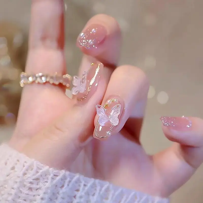 RikView Ongles Press On Rose Clair Medium Coffin – Papillons Design Finition Brillante