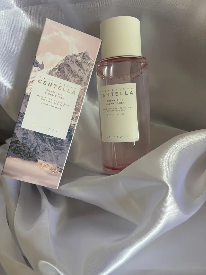 SKIN1004-Toner transparent Poremizing Centella de Madagascar