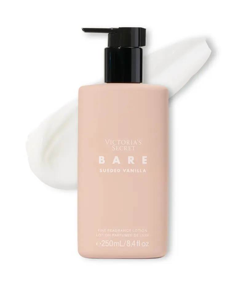 Victoria's Secret Lotion pour le corps Vanille Veloutée Nue – Notes Safran Sauvage et Santal Crémeux (8,4 oz)